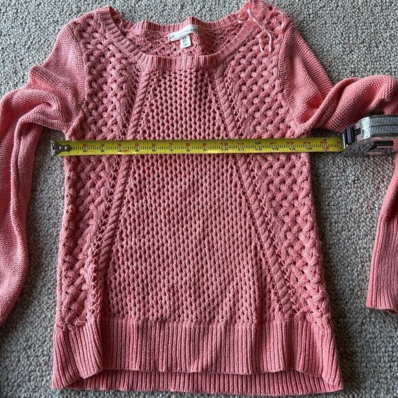 If It Were Me Women’s Pink Sweater Size S – Perfect Spring Transition Piece - Picture 6 of 7